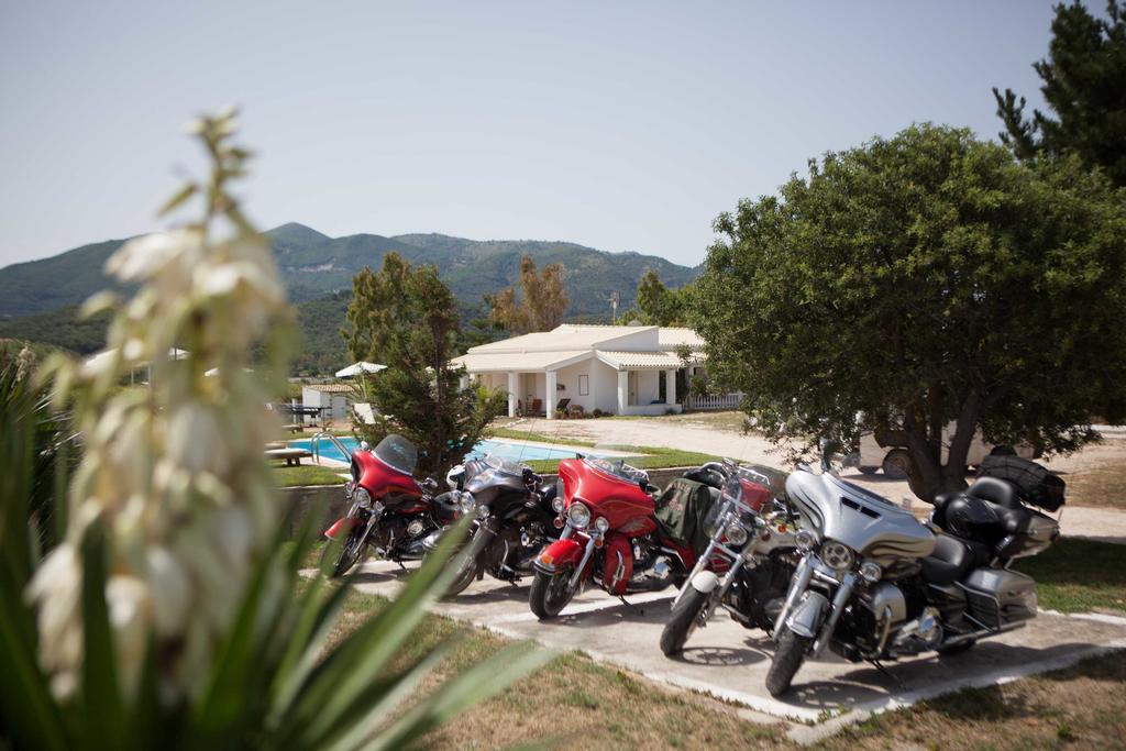 Έλλη Στούντιος και Διαμερίσματα Παραλία Αλμυρού Εξωτερικό φωτογραφία